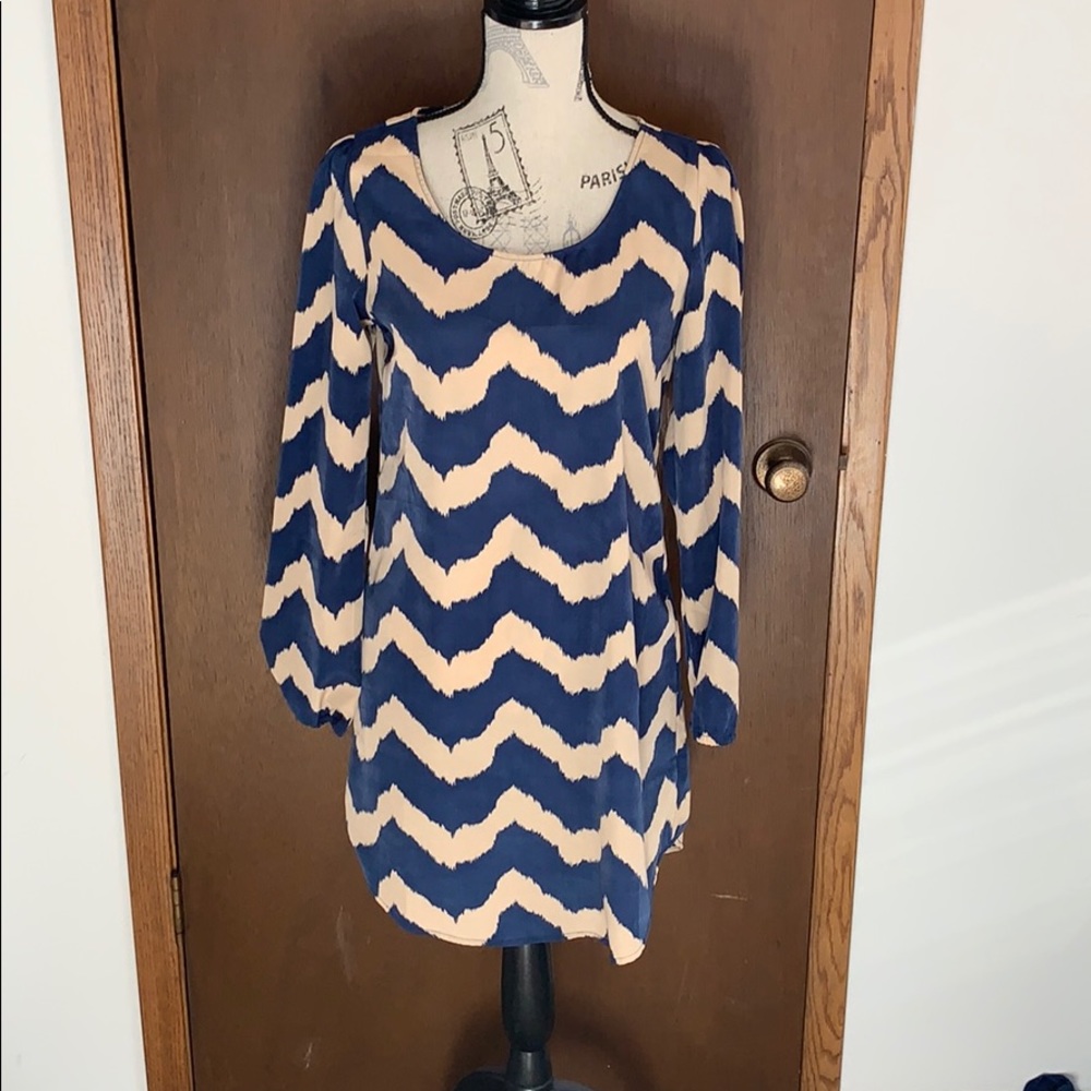 Long sleeve Dress